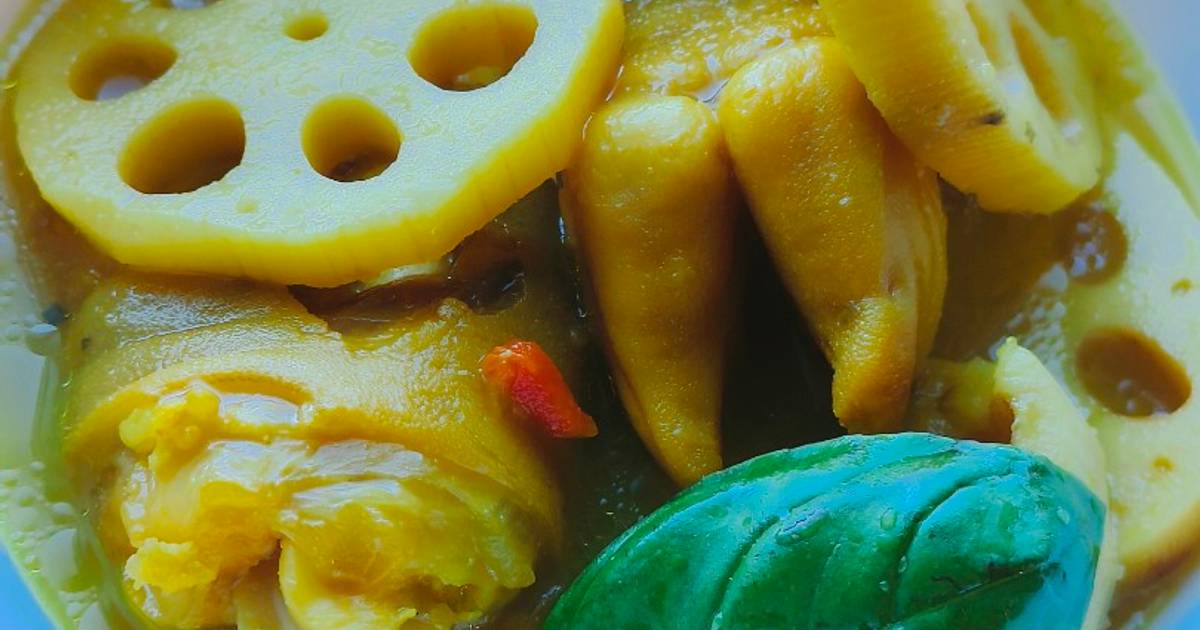Móng cừu hầm củ sen