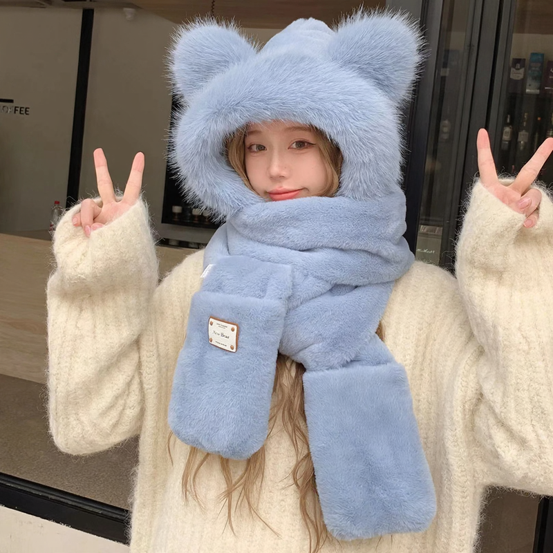 Cozy hooded set with scarf and beanie