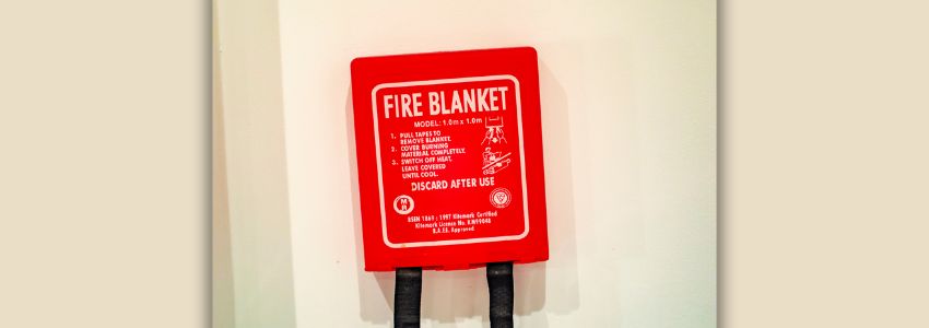 Apa itu fire blanket