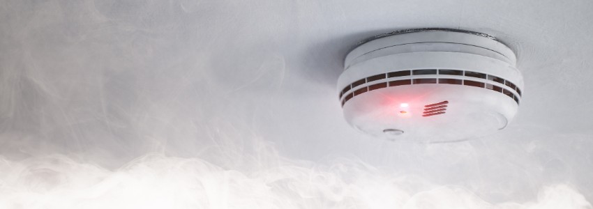 Smoke detector atau sistem pendeteksi asap