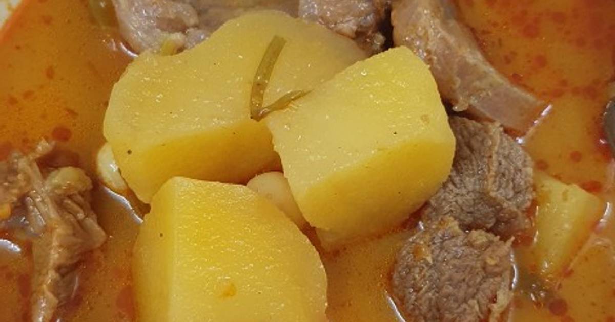 Bò kho khoai tây cà rốt hạt sen