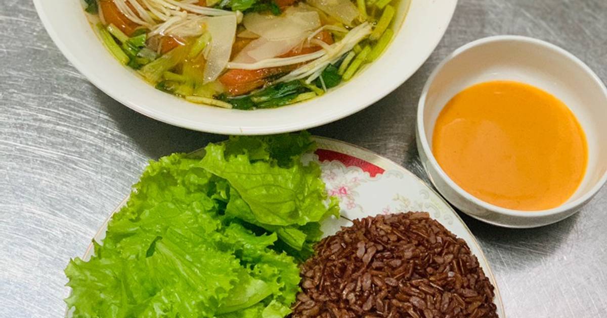 Cơm gạo lứt + canh chua cá thu (healthy)