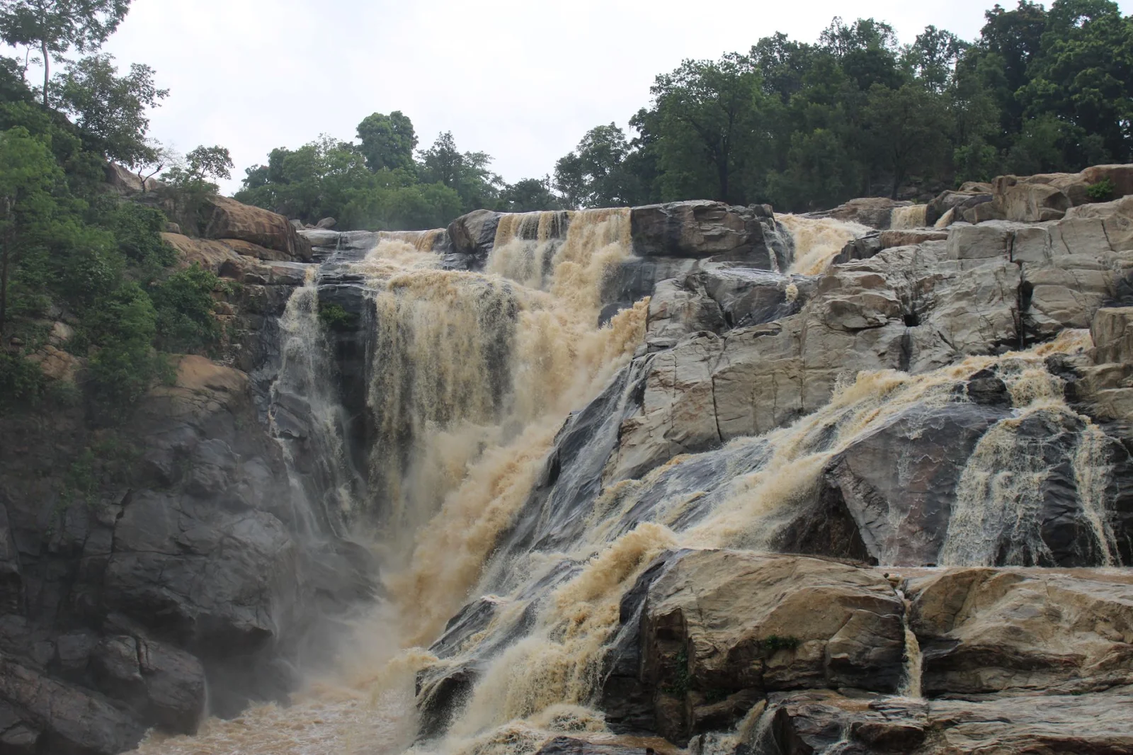 Hirni Falls