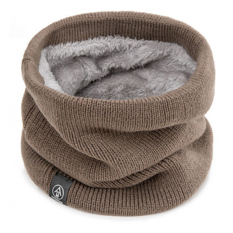 Knitted tube scarf, lined