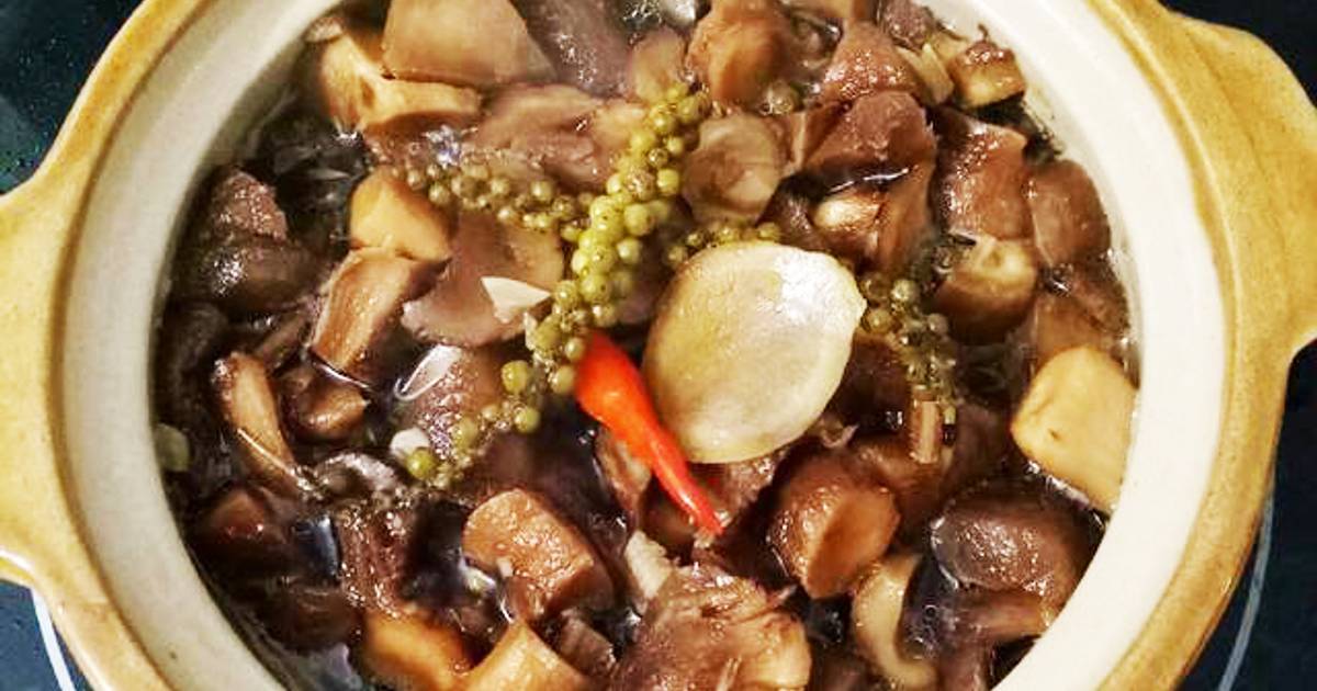 Chân Nấm kho Nước Dừa (Món Chay)