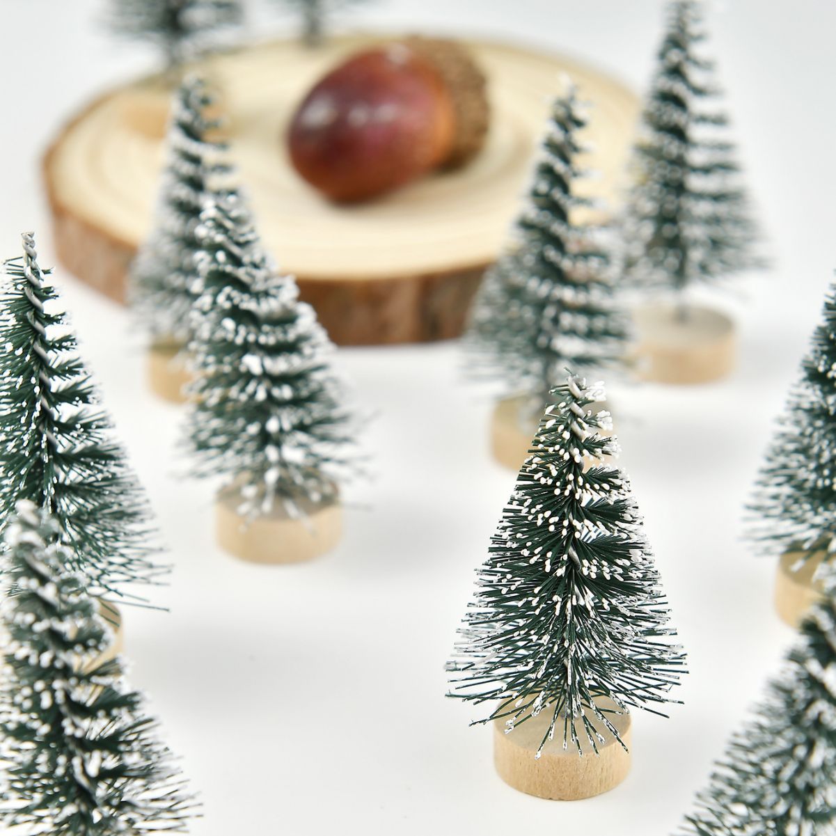 Mini-Weihnachtsbaum aus Kiefernnadeln, verschiedene Größen