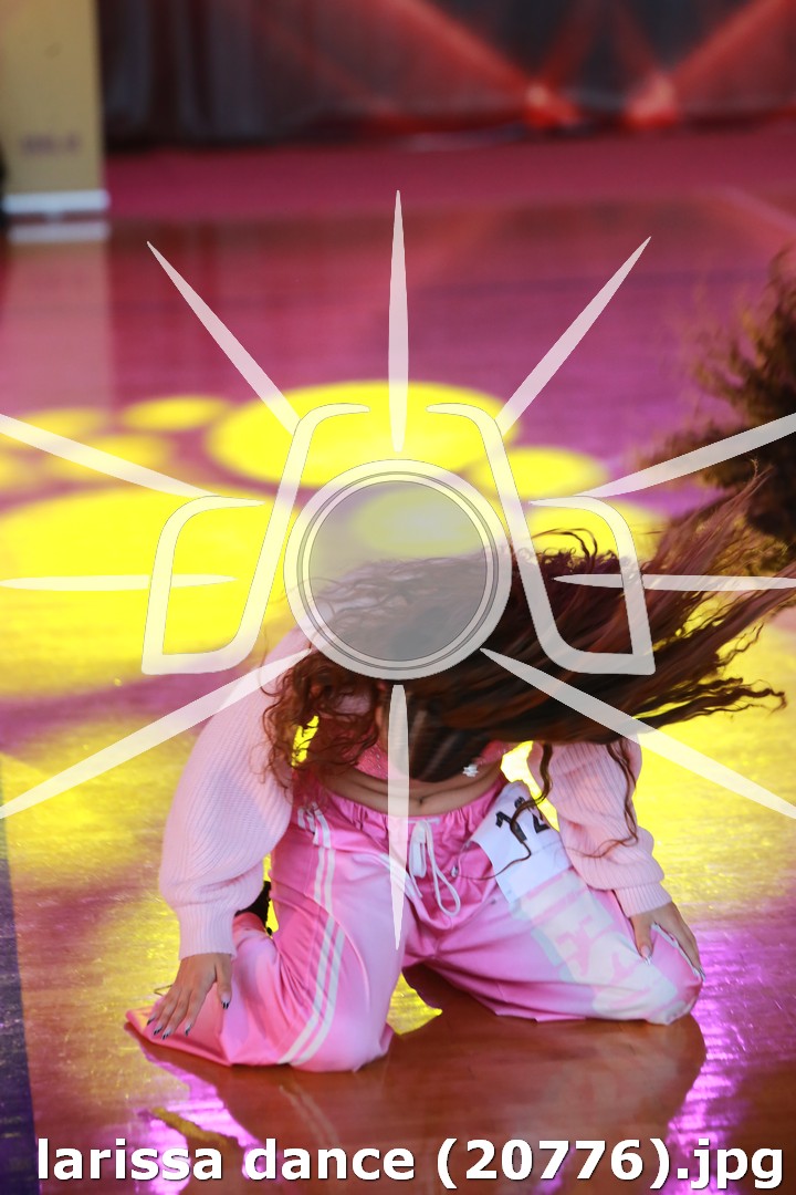 larissa dance (20776).jpg