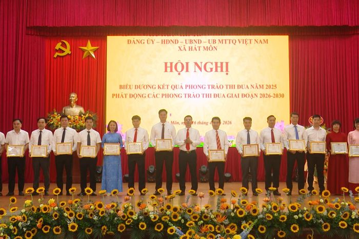 Thi đua yêu nước: Động lực phát triển kinh tế - xã hội - Đài Phát thanh và truyền hình Hà Nội