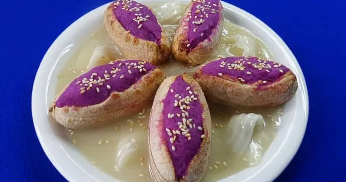Bánh chuối nướng nhân khoai lang nước cốt dừa