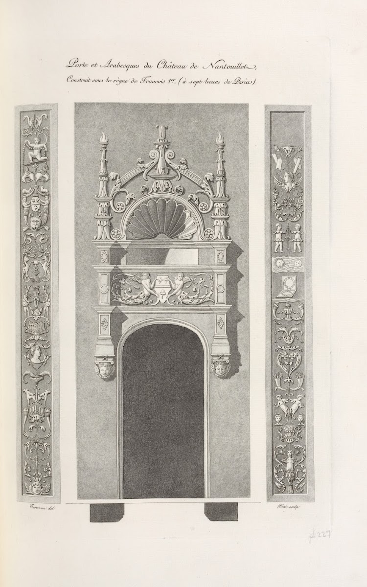Porte et arabesques du château de Nantouillet construit sous le règne de Françoi