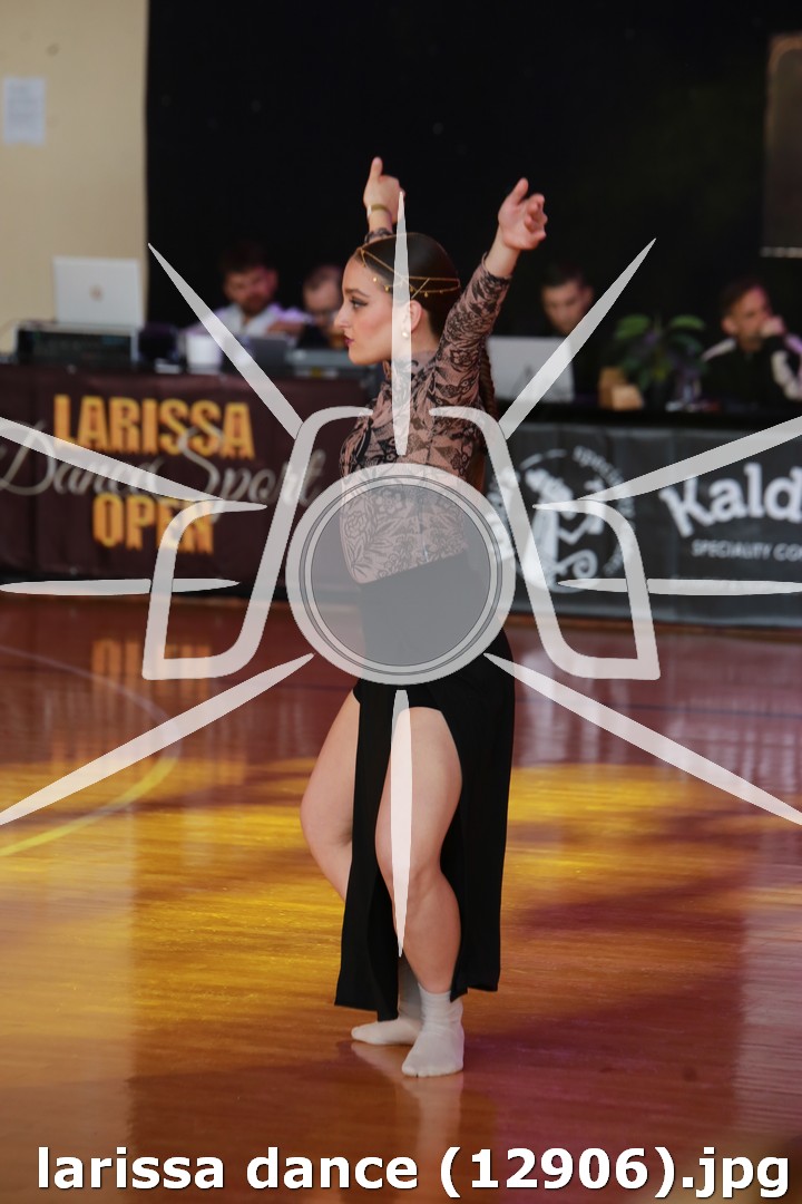 larissa dance (12906).jpg
