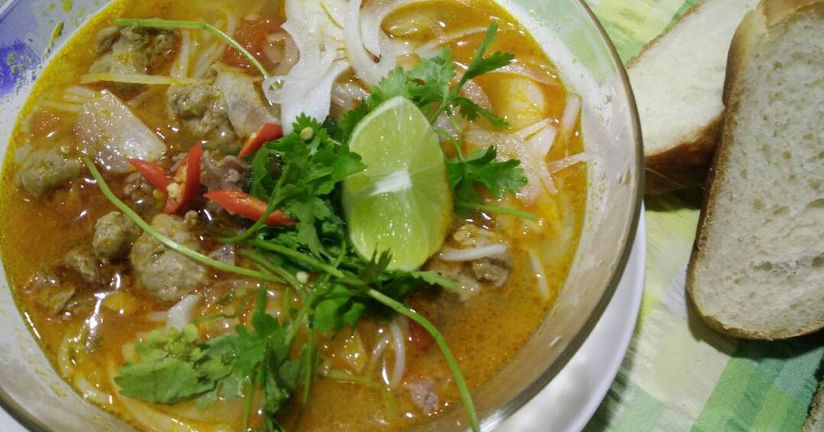Bún tái chả nấu nhanh