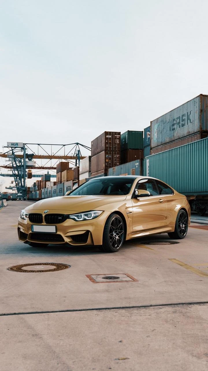 Gold BMW M4 Coupe - Automotive Photography iPhone Wallpaper (720x1280)