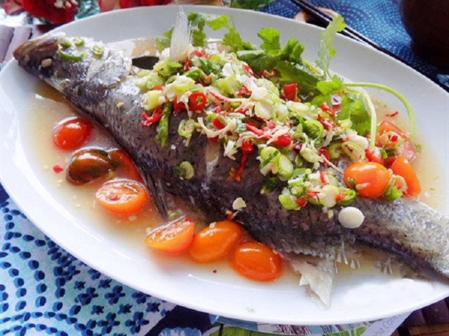Cá Hấp Tỏi Ớt