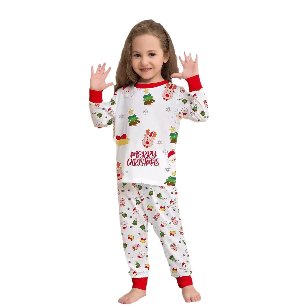 Christmas Pajama Set for Families with Christmas Tree Motif