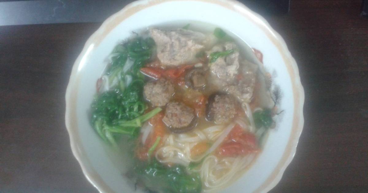 Bún bò viên mọc