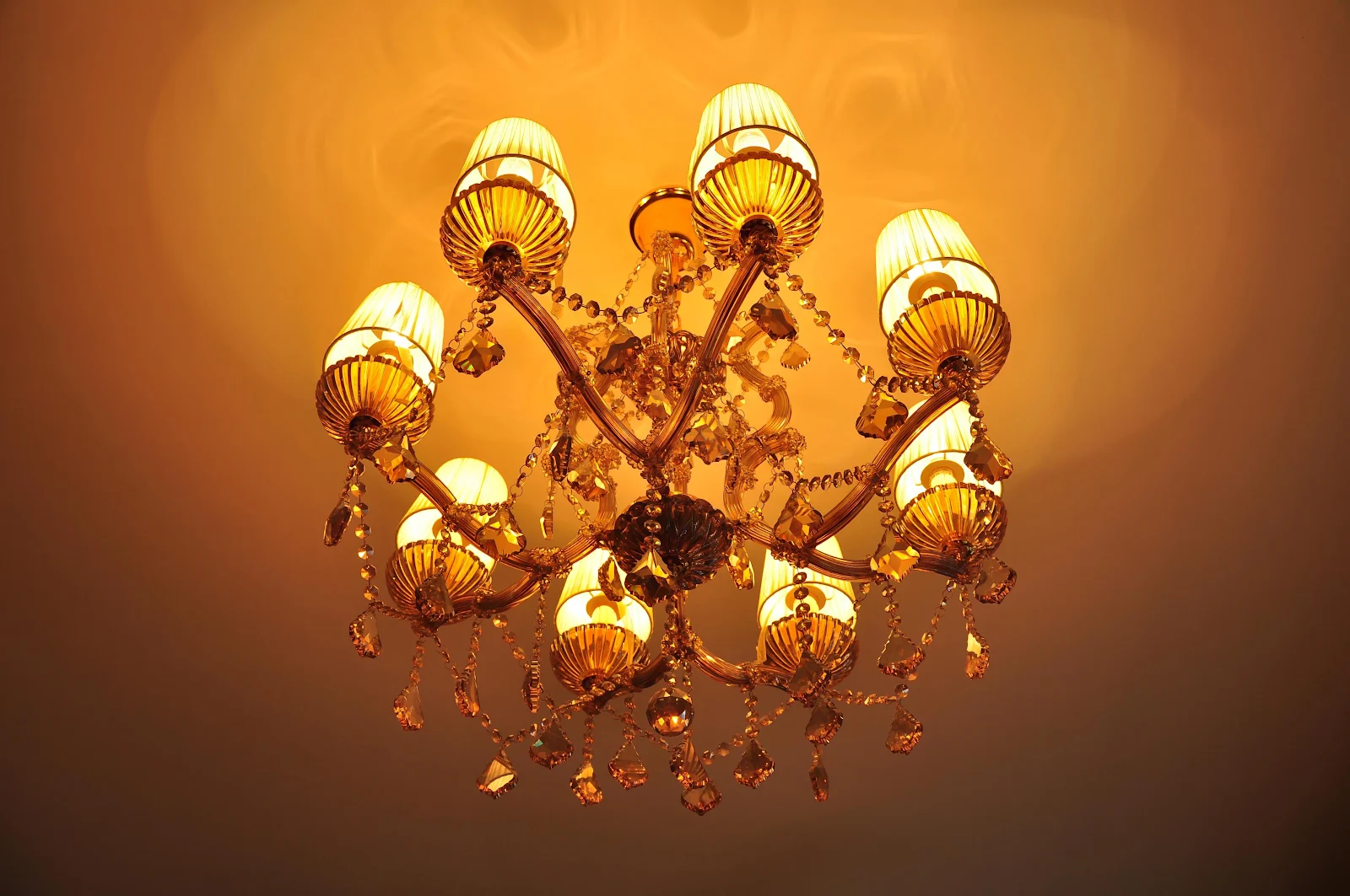 Glowing Ornate Crystal Chandelier - Warm Interior Photography 4K Wallpaper (4288x2848)