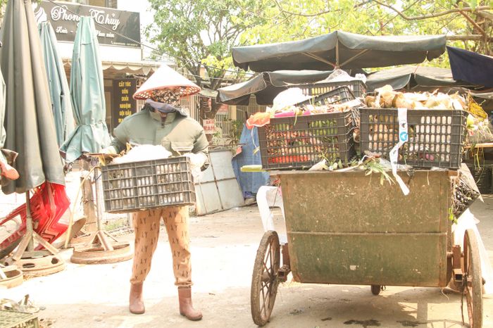 Nắng như 'chảo lửa', người lao động miền Trung vật lộn mưu sinh - Báo VTC News