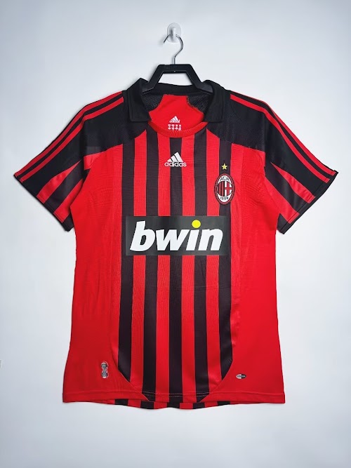 Partido del AC Milan como local en la temporada 2007-08.jpeg