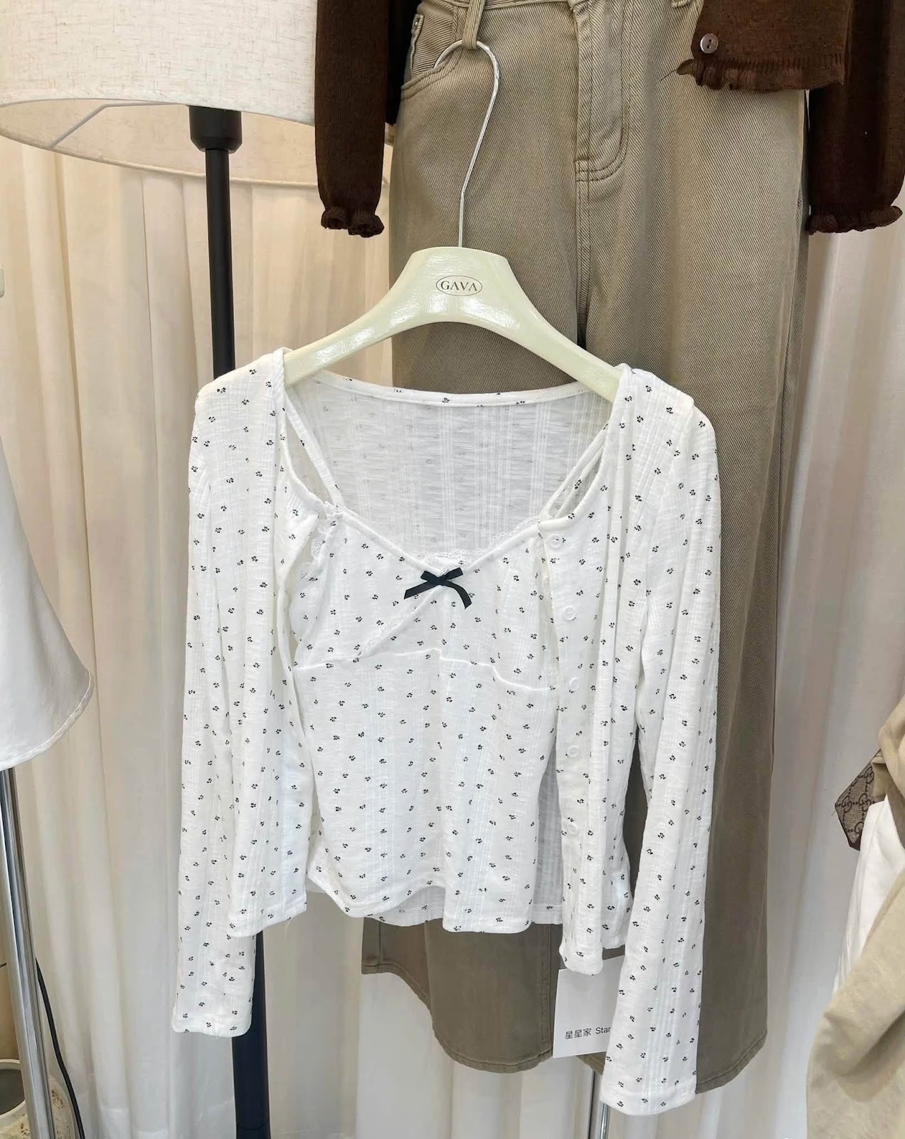 Sét áo thun kèm 2 dây họa tiết nơ nhí XONXEN SHOP 80824 – Image 6