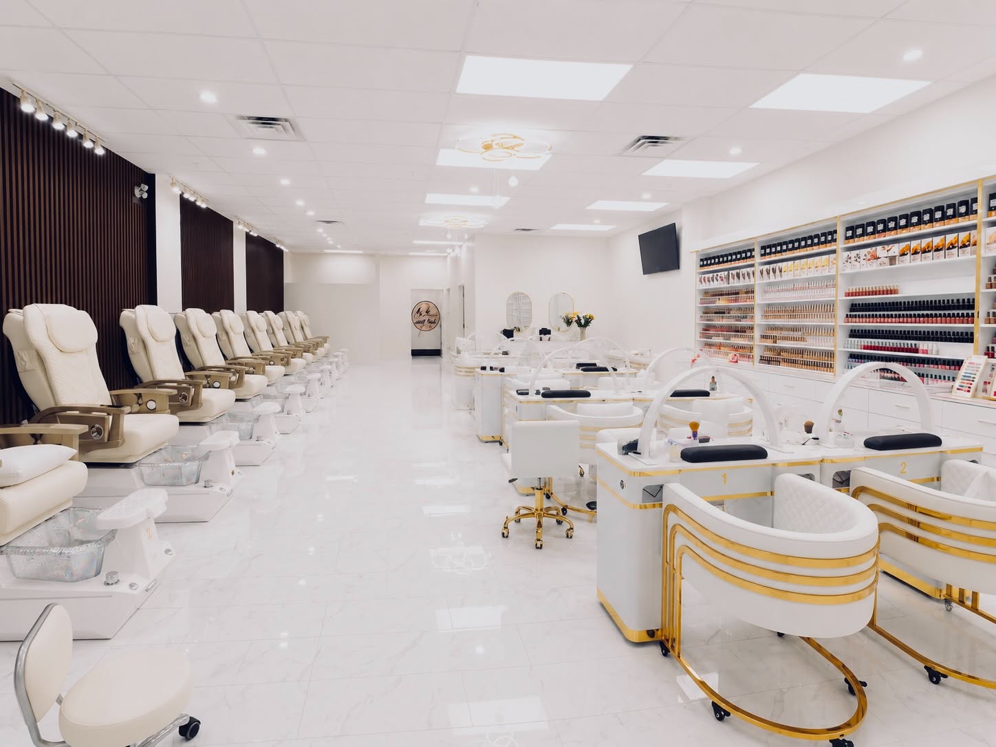 Salon interior
