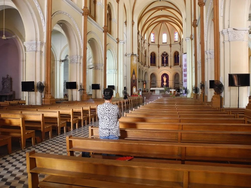 notre-dame.webp