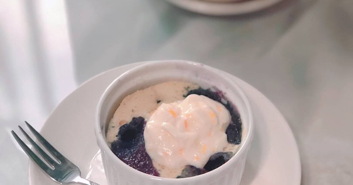 Blueberry cup muffin