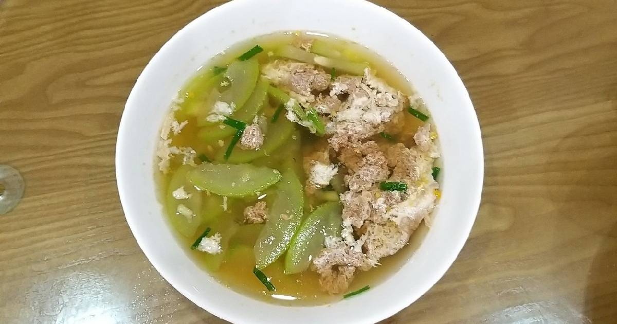 Canh cua nấu bầu