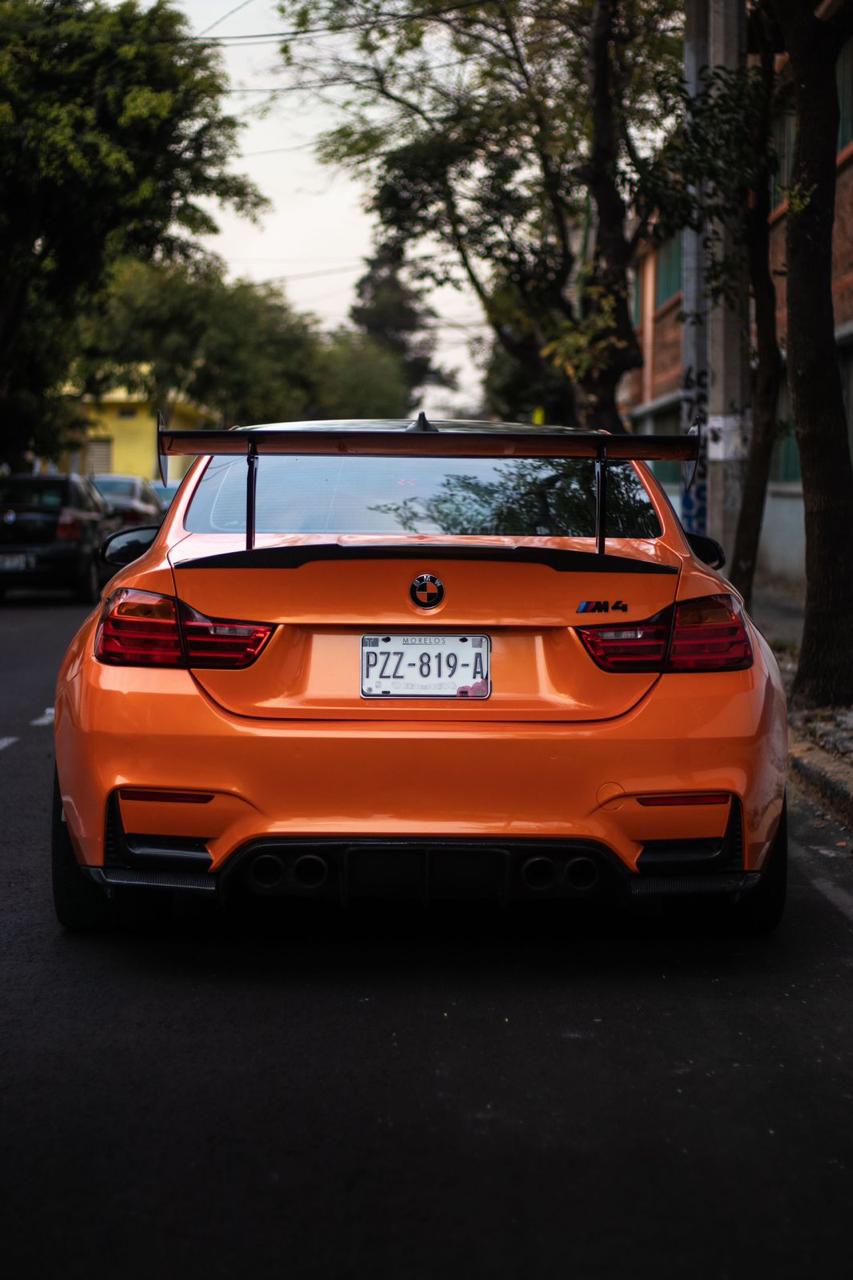 BMW M4 4