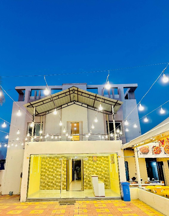 PRIME Shani Shingnapur Hotel