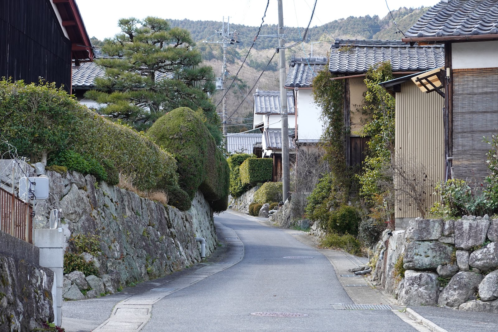 丘陵住宅地の生活道路のイメージ