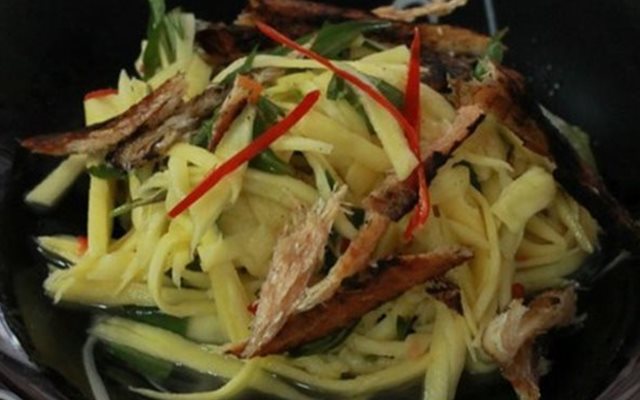 Gỏi Xoài Chua Cay
