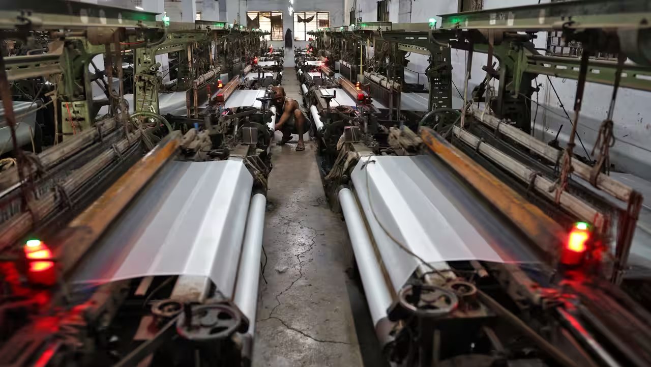Ex-Banker Revives Massive US Mill to Win Military Contracts