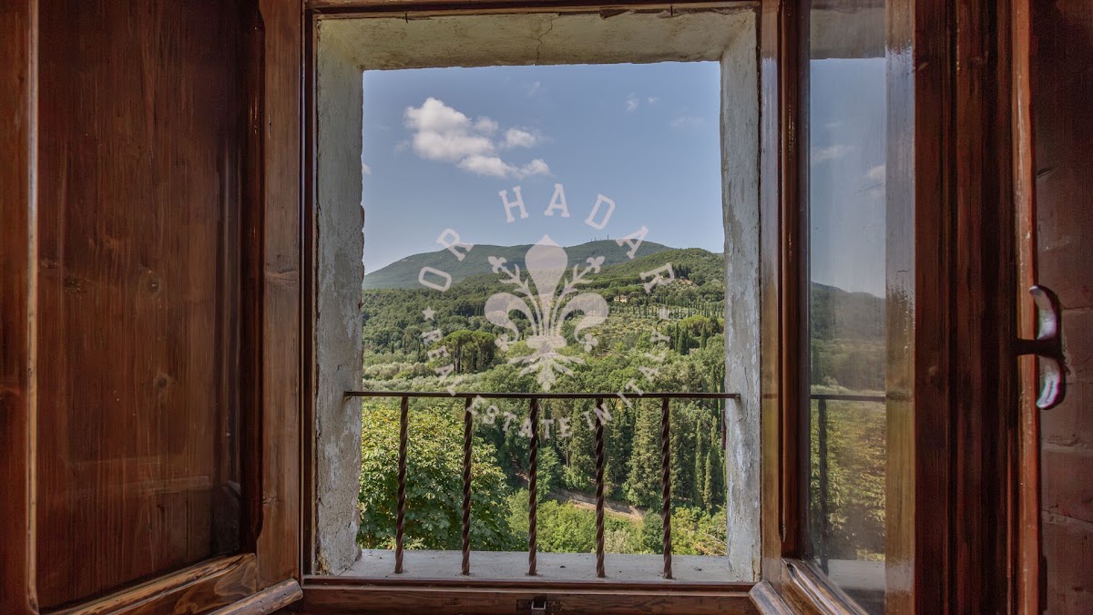 המרפסת על הגבעה (Il Balcone in Collina) — 1