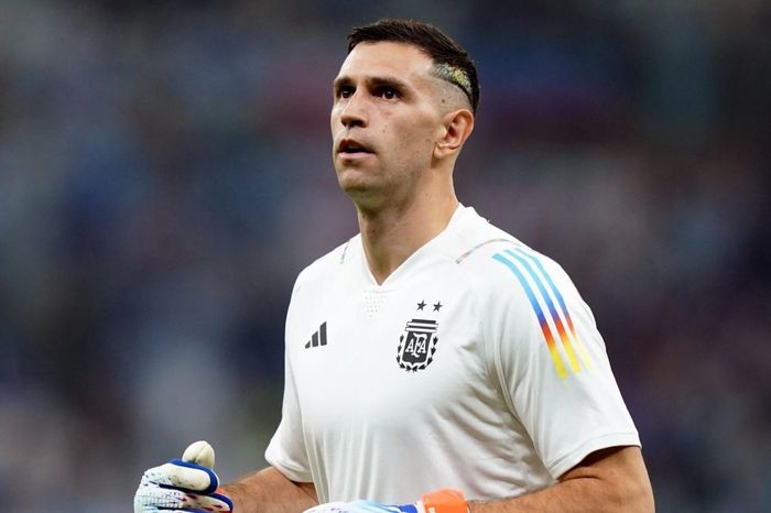 Ngoại lệ cho Emiliano Martinez ở Argentina - Tạp chí Tri thức