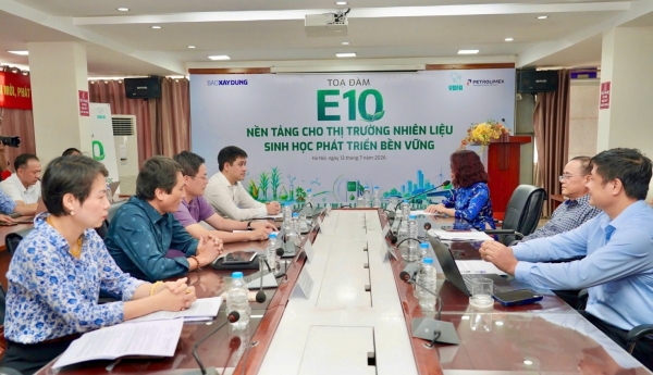 Xăng E10 đạt chuẩn chất lượng với hệ thống kiểm soát 20 chỉ tiêu kỹ thuật