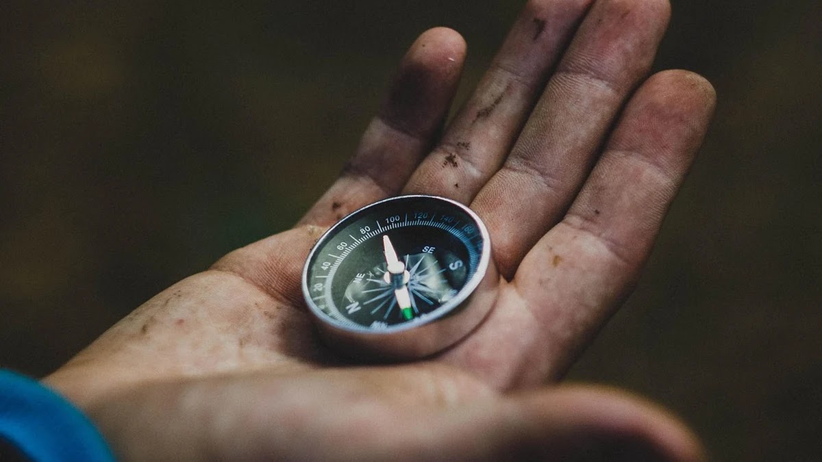 파킹통장과 CMA 선택 시 무의식적 판단이 미치는 영향 분석