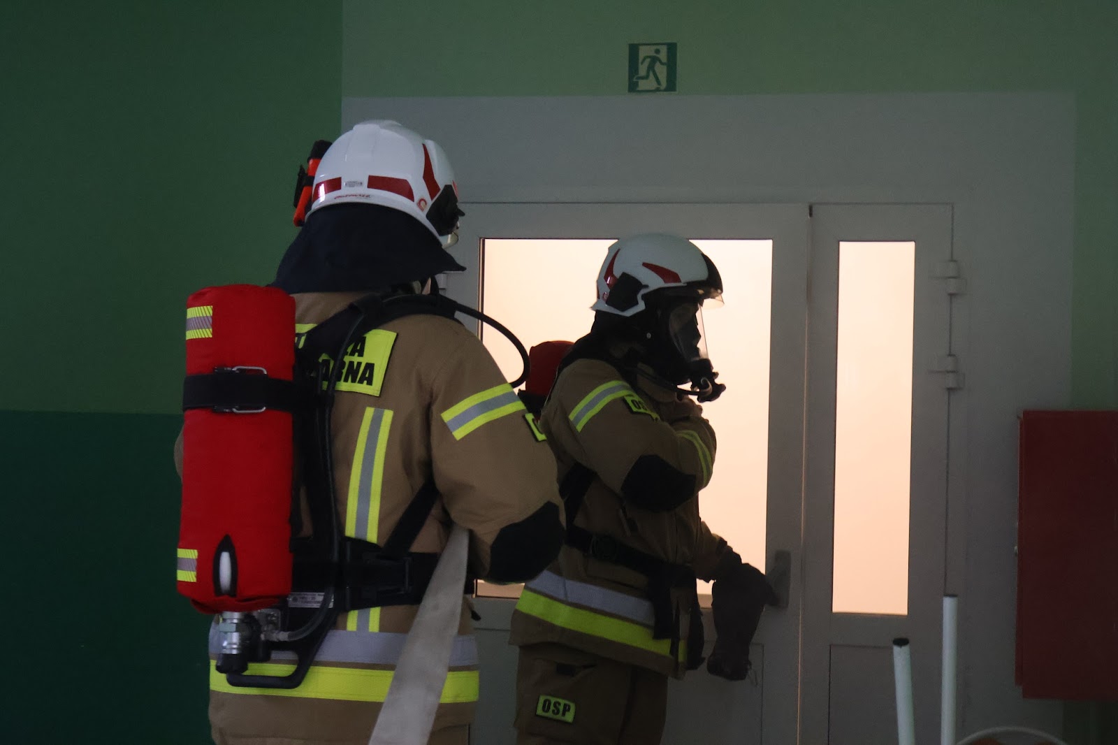 Próbna ewakuacja w PSP Jawor Solecki