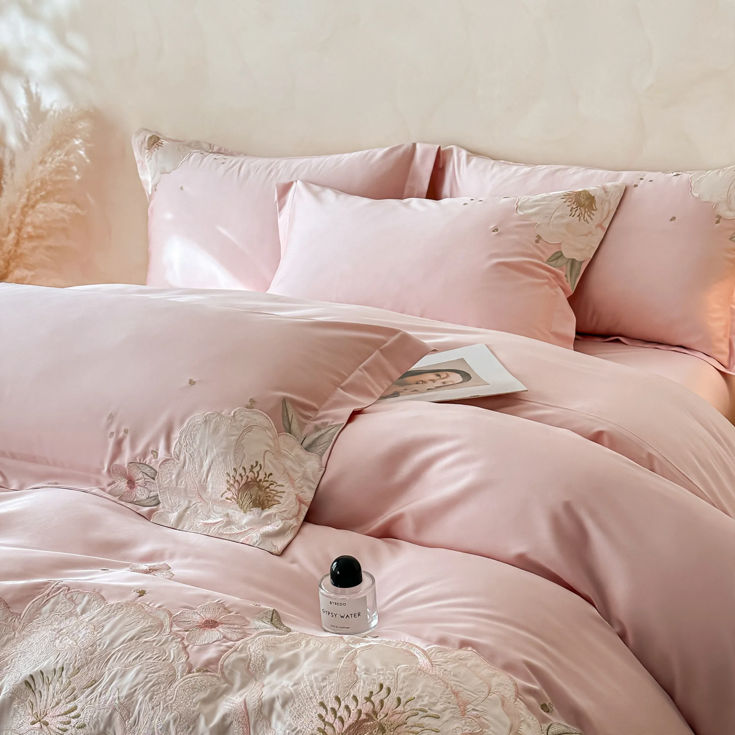 Cotton Bedding Set, 4-Piece, Embroidered