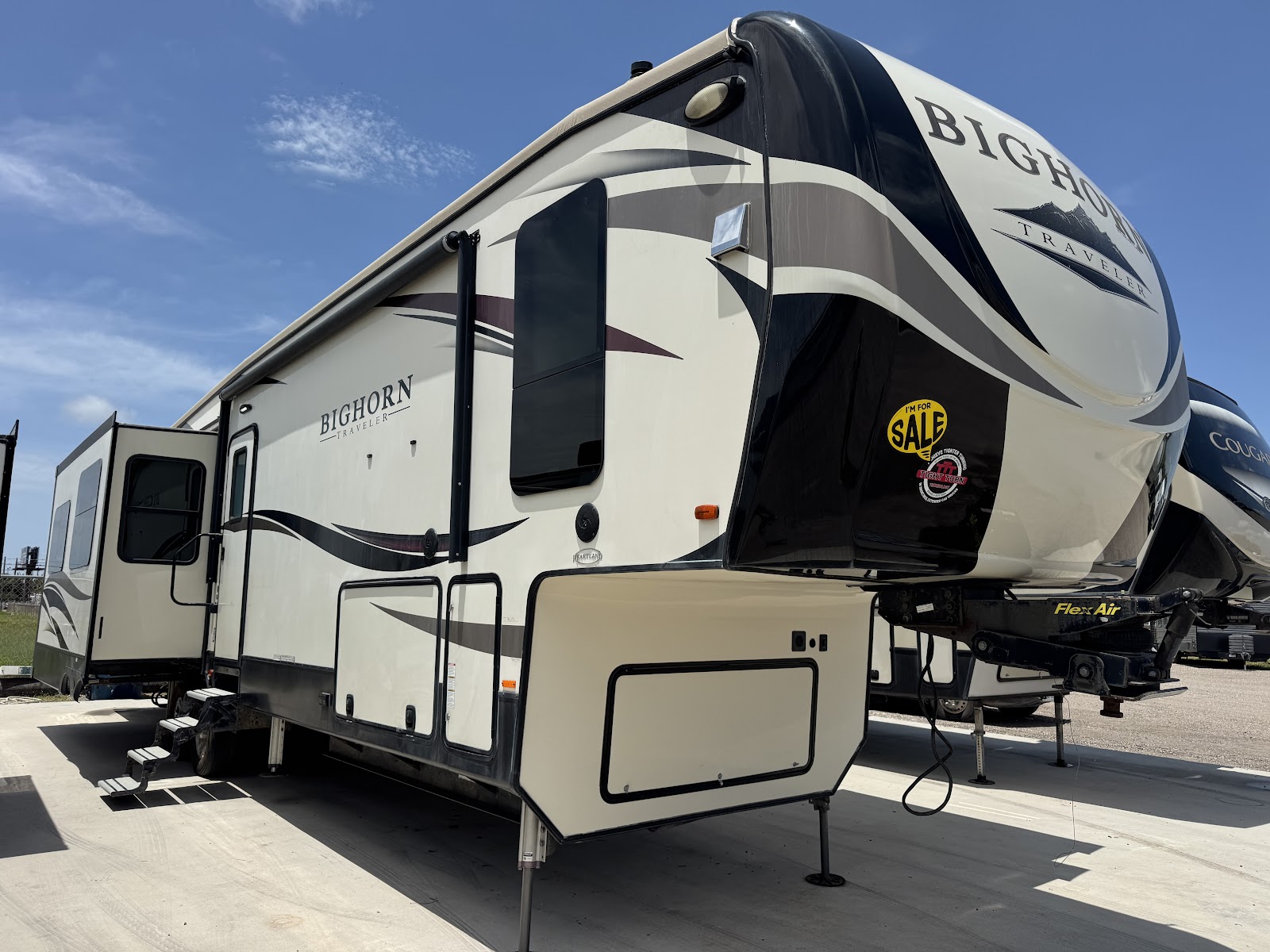 2018 Heartland RV Bighorn 37SS