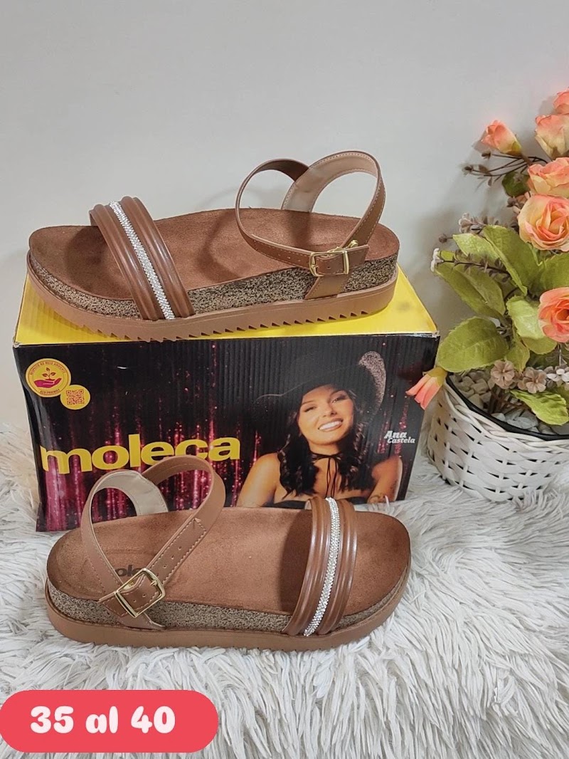 Sandalia plataforma con hebillas · foto 2