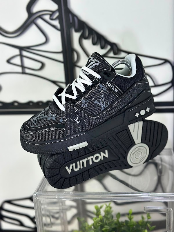 Louis Vuitton Trainer Negro