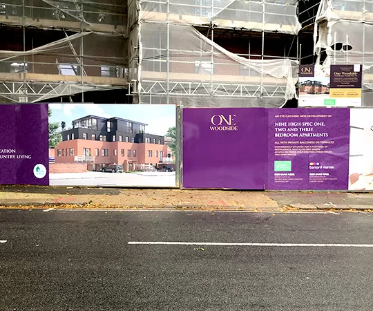 How Developers Pair Heras Fencing Covers and Building Wraps