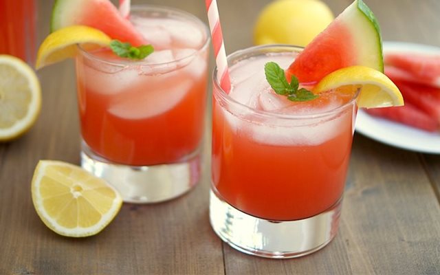 Nước Ép Dưa Hấu Pha Chanh