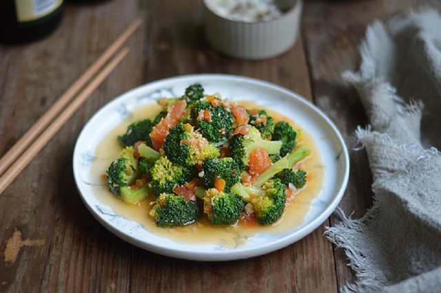 Bông Cải Xanh Sốt Cà Chua
