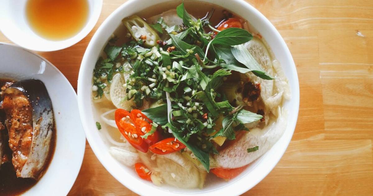 Canh chua cá basa