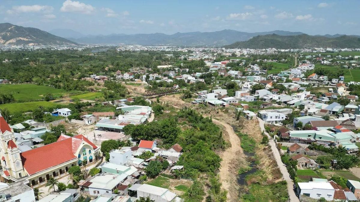 Chạy đua 'hồi sinh' các dòng sông thoát lũ, giải ngập ven đô thị Quy Nhơn - Báo Sài Gòn Giải Phóng