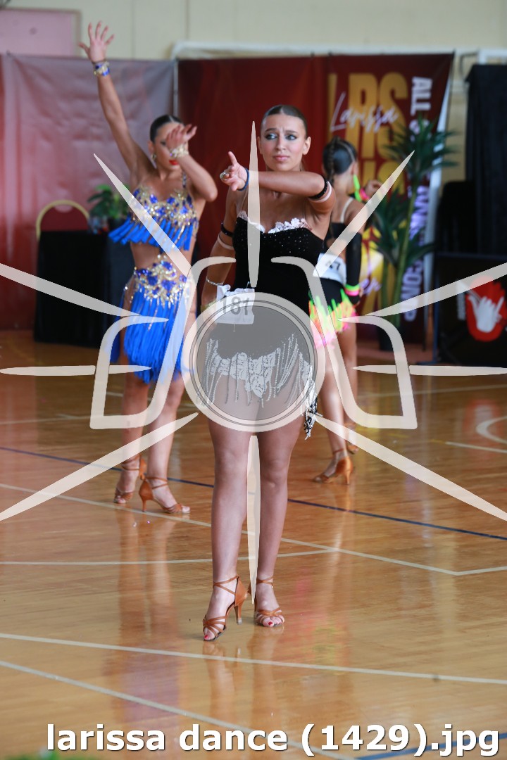 larissa dance (1429).jpg