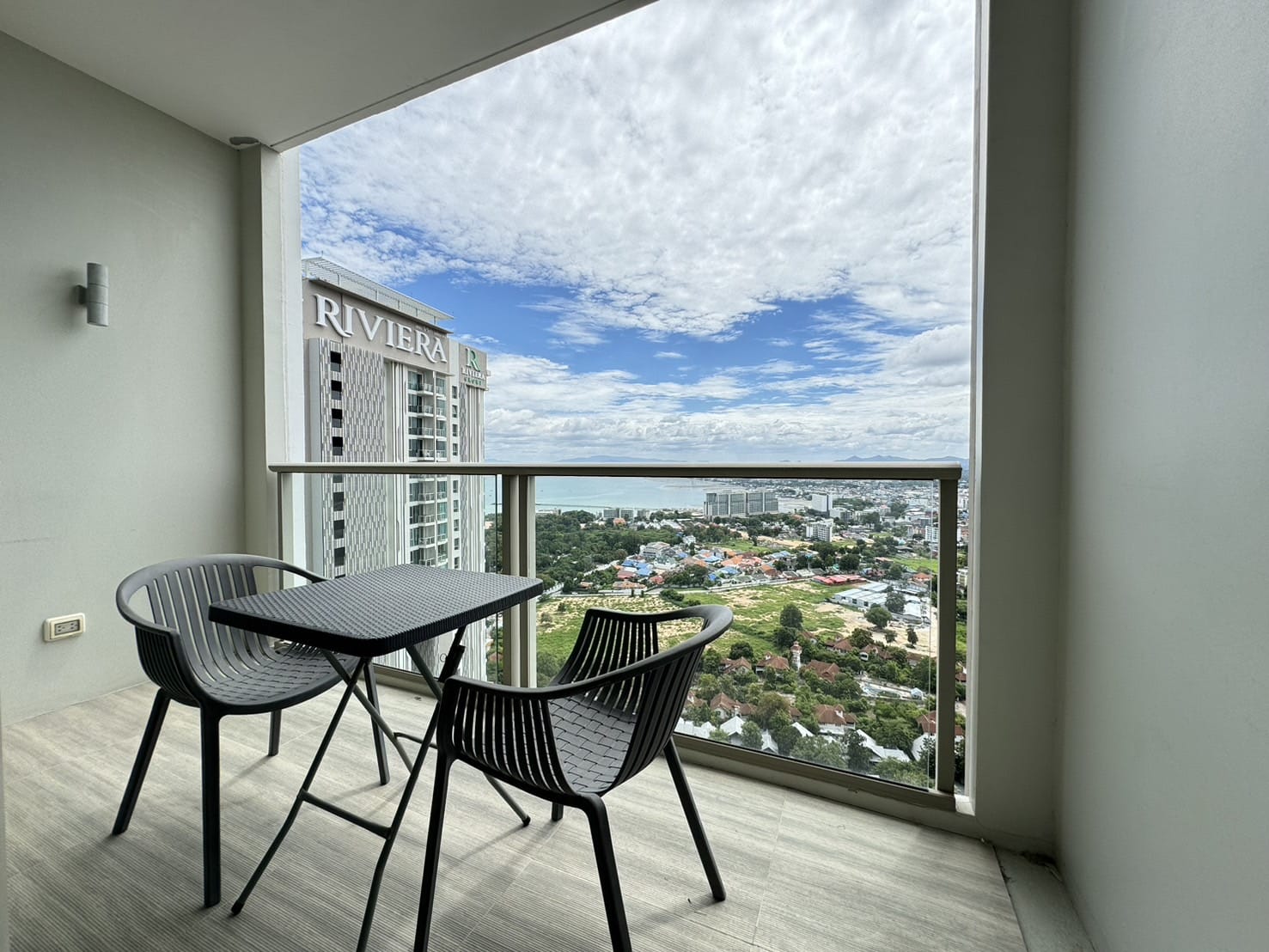 Seven Seas Cote d`Azur - 2 Bed, Floor 2 9