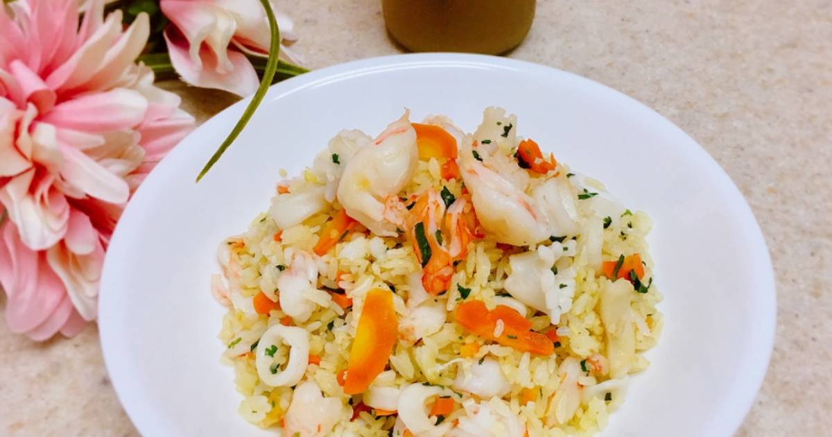 Cơm chiên hải sản